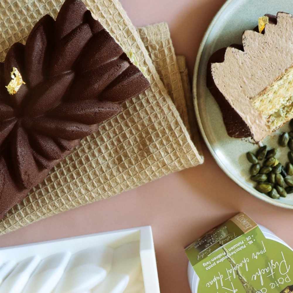 Bûche chocolat pistache façon Dubaï